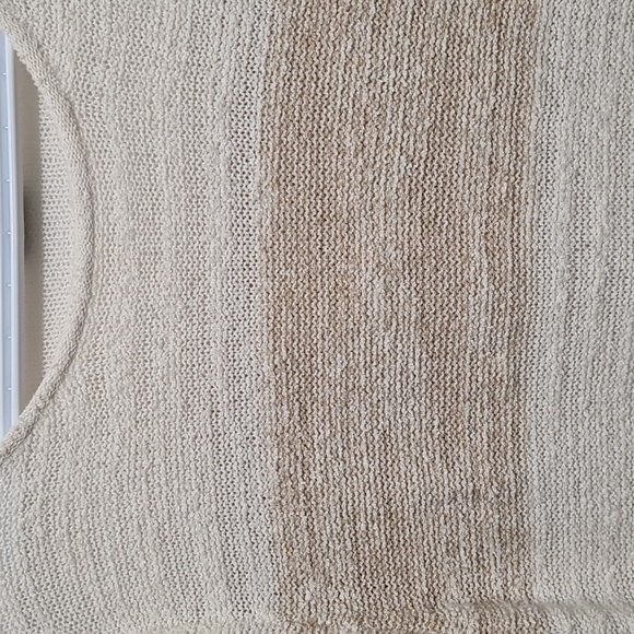 Calvin Klein Jeans  Knit Sweater Size S - Picture 3 of 5